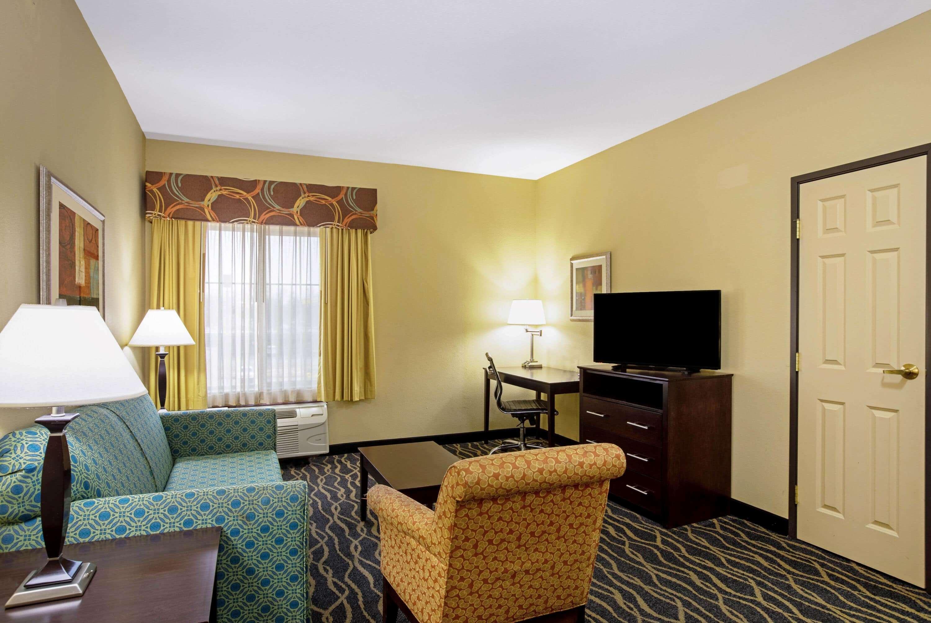 מלון La Quinta By Wyndham Tulsa Airport / Expo Square מראה חיצוני תמונה